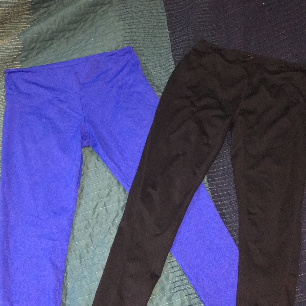 ❌SOLD❌ Two pair workout leggings
